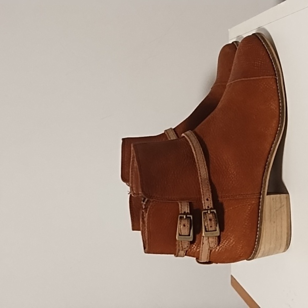 Wolverine 1883 Leather Ankle Boots Size 7